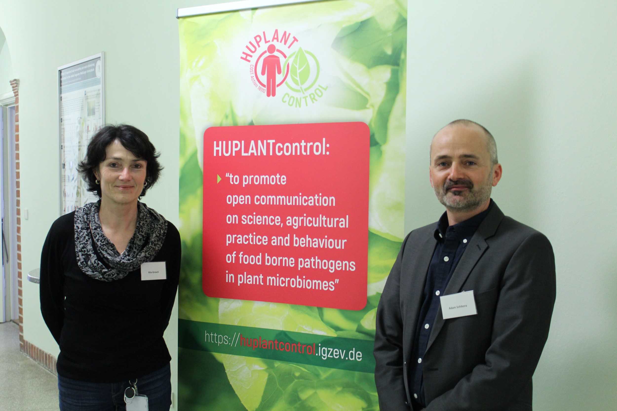 Dr. Rita Grosch (Chair of the COST-Action, Leibniz Institute of Vegetable and Ornamental Crops Großbeeren, Germany) and Dr. Adam Schikora (Leader WP 1, Julius Kühn Institute, Braunschweig, GermanyI)