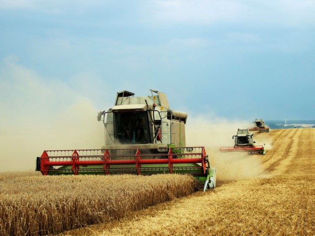 Harvester/Erntemaschinen © derschnelle/Fotolia.com