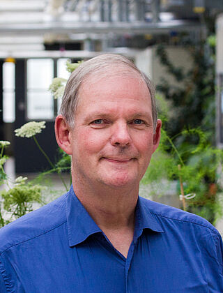 Dr. Holger Budahn