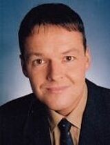 Dr. Thomas  Engelke
