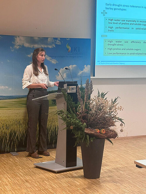 Das JKI war durch Veronic Töpfer vom Institut für Resistenzforschung und Stresstoleranz bei den Kurt von Rümker-Vorträge vertreten. Foto: Hanka Jentsch/JKI