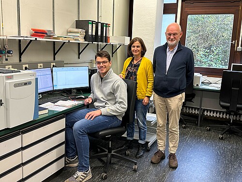 Autoren-Trio entschlüsselte GAS2-Funktion in Arabidopsis-Pflanze v.l. Nadiem Atiq (TU Bs), Dr. Maria Pimenta Lange (JKI), Prof. Dr. Theo Lange (TU Bs).