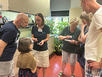 Eine Pelargonie ist keine Geranie – Die Genbanksammlung des JKI präsentiert von Dr. Sylvia Plaschil und Dagmar Franke (JKI-Institut für Züchtungsforschung an gartenbaulichen Kulturen ). © Sarah Barnert