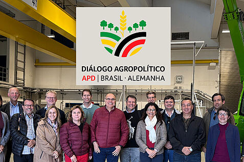 A Brazilian delegation from the research institute Embrapa, the Ministry of Agriculture and the German-Brazilian Agricultural Policy Dialogue visited the Julius Kühn Institute in Braunschweig in April 2026. © S. Barnert/JKI