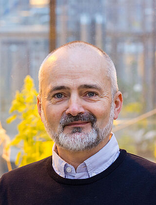 Prof. Dr. Adam Schikora