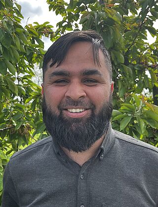 Dr. Izhar  Ullah