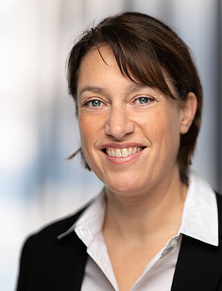Dr. Britta Kais