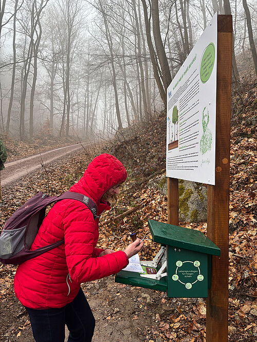 Der „Julius-Kühn-Sonderstempel“ wurde anlässlich des 200. Geburtstags von Julius Kühn 2025 entwickelt. © Sarah Barnert/JKI