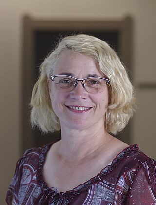 Dr. Peggy Marx