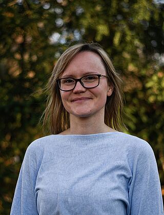 Dr. Maria  Quade