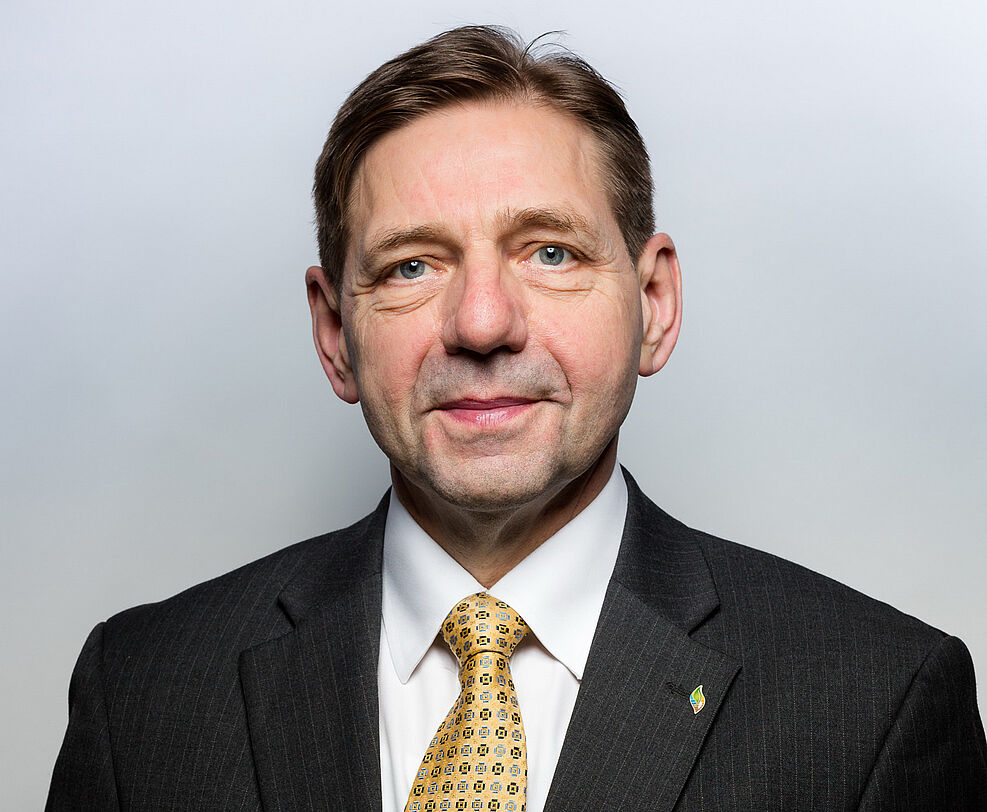 
	Porträt JKI-Präsident Dr. Georg F. Backhaus © Robert Zech
