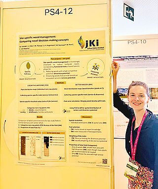 Mona Schatke stellt die Ergebnisse aus ihrer Promotionsarbeit vor. ©  S. Schofer/JKI