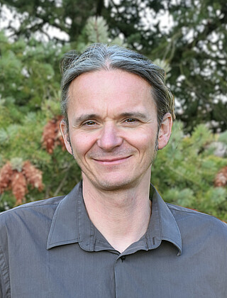 Dr. Stefan  Kühnel